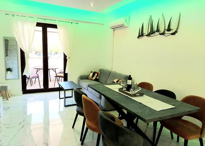 Apartman S Dvije Spavace Sobe